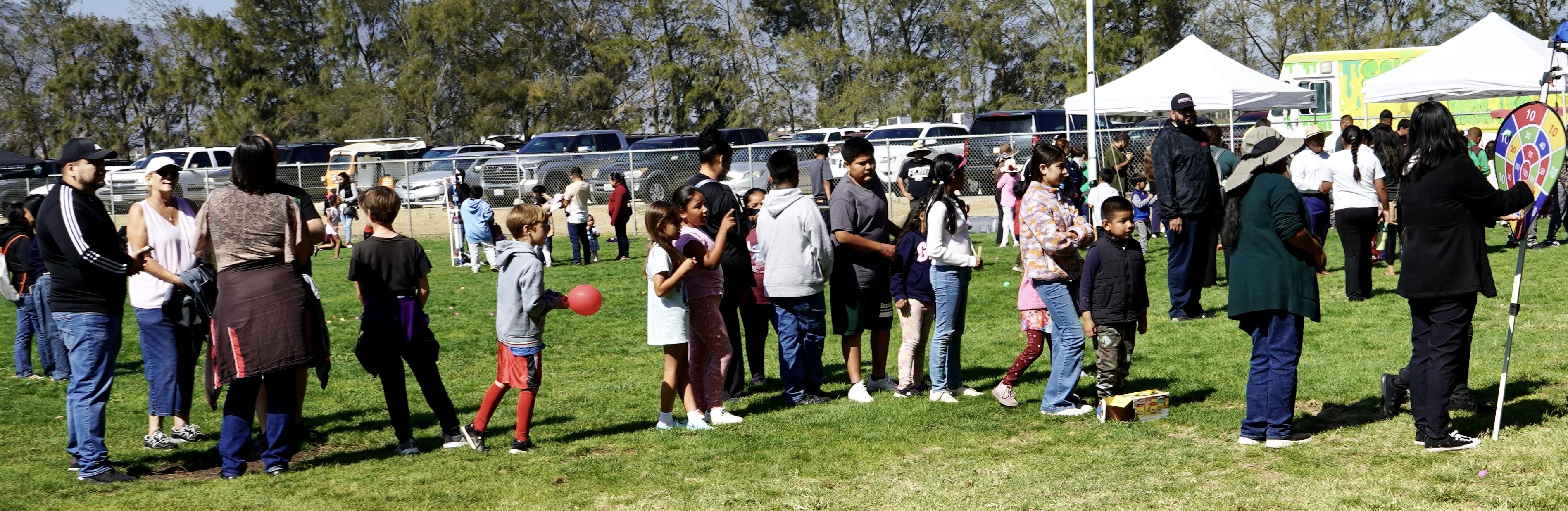 Long line of children at Nurbli event